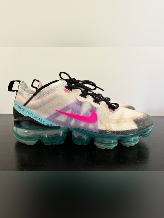 Nike Shoes - Nike Air VaporMax 2019 White Hyper Pink Aqua Running Shoes Women’s Size 8.5